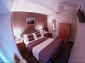  Glyn Peris Guest House  Лланберис